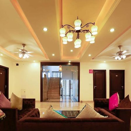 Goyal Haveli Hotel ชัยปุระ ภายนอก รูปภาพ