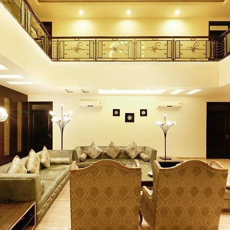 Goyal Haveli Hotel ชัยปุระ ภายนอก รูปภาพ