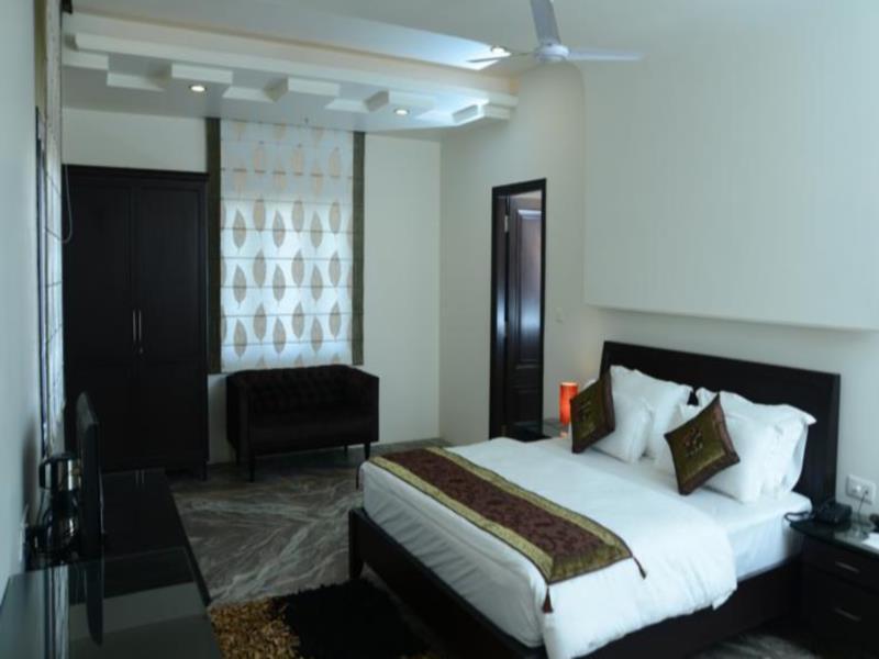 Goyal Haveli Hotel ชัยปุระ ภายนอก รูปภาพ