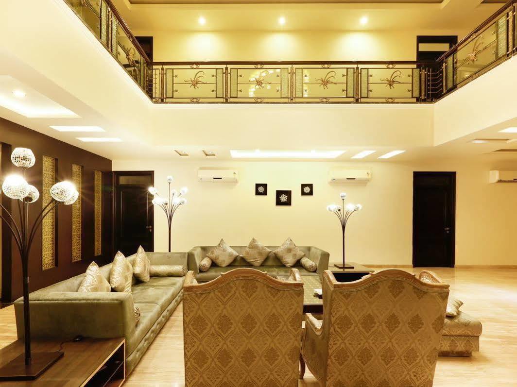 Goyal Haveli Hotel ชัยปุระ ภายนอก รูปภาพ