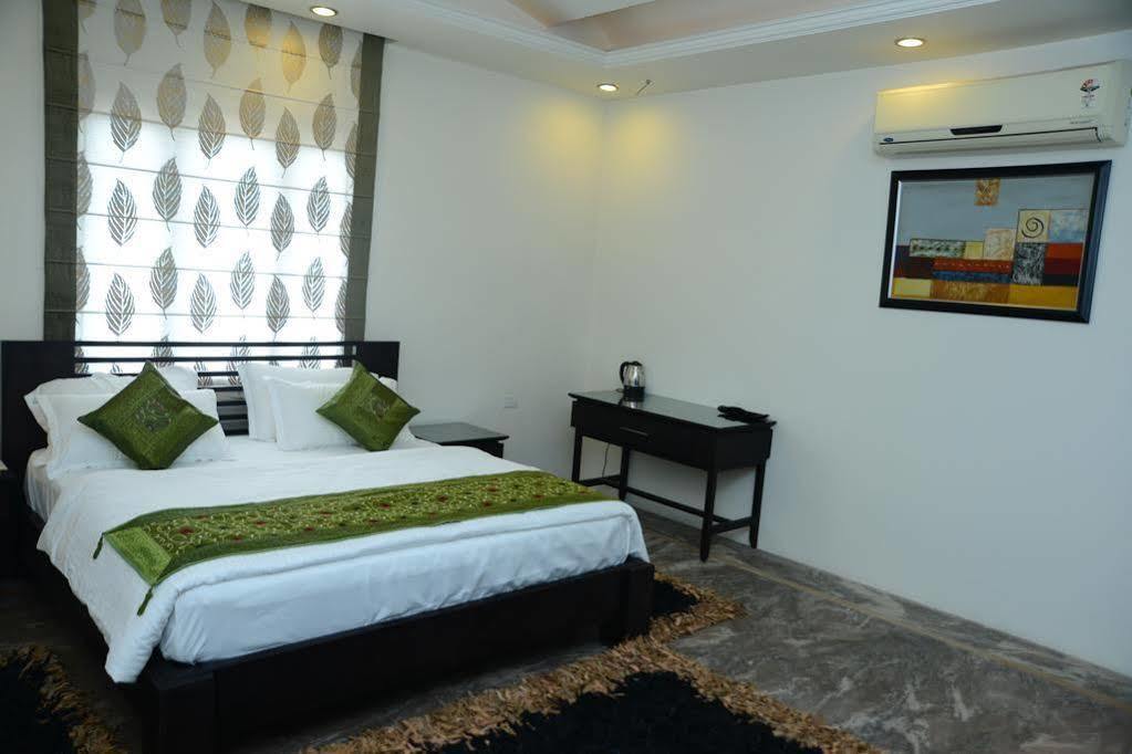 Goyal Haveli Hotel ชัยปุระ ภายนอก รูปภาพ